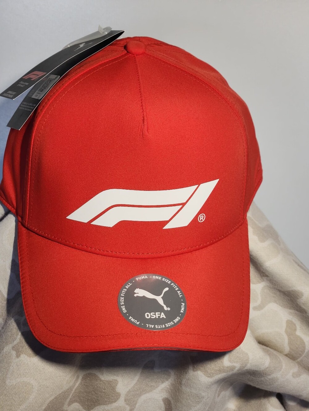 F-1 PUMA hat,  Red Cap Snapback Brand New With Tags O/S